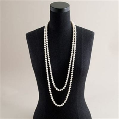 How to Wear Opera Length Pearls: A Stylish Journey into the World of Elegance